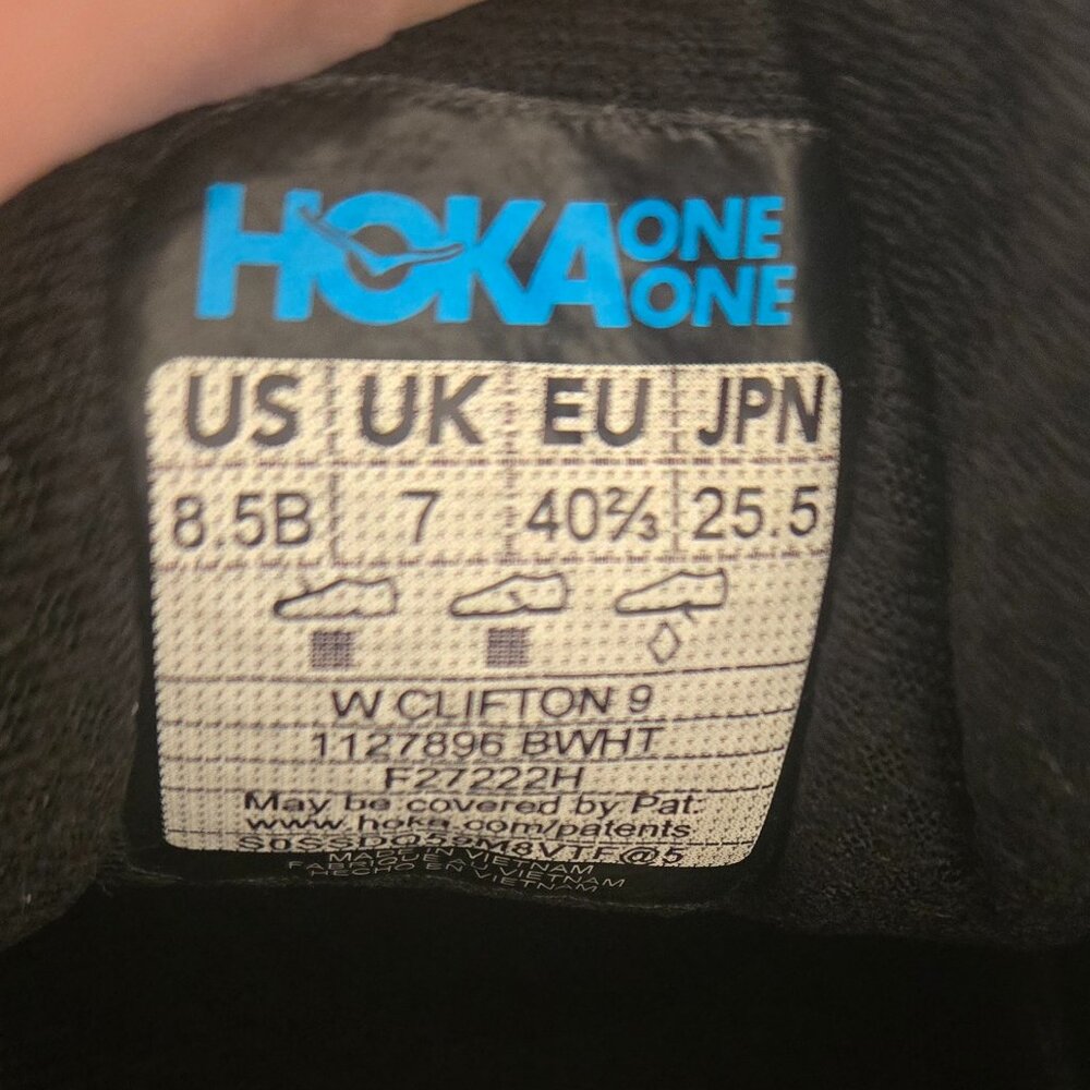 Hoka Women's Clifton 9 Shoes - Picture 8 of 9